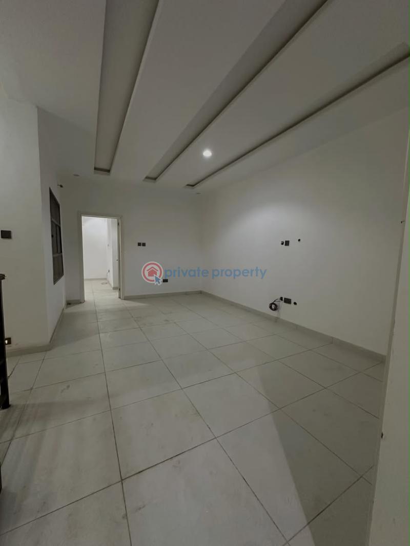 5 bedroom Terrace For Sale Wuye Abuja Phase 2  - 3