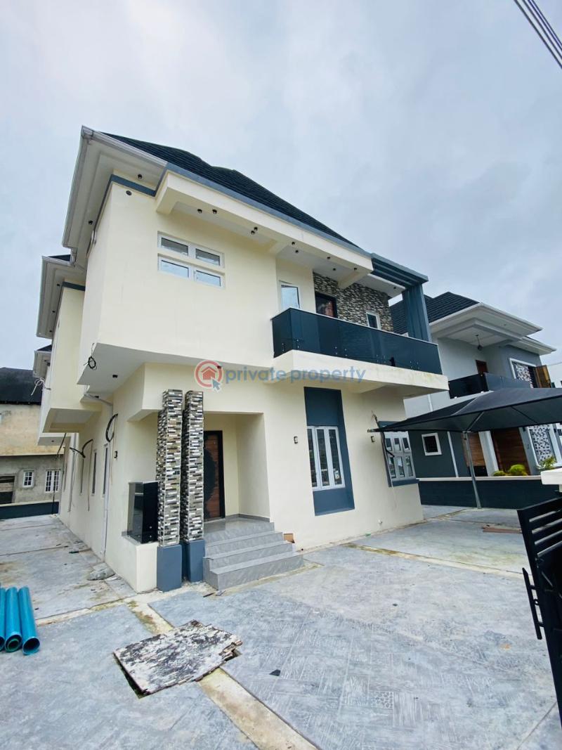 5 bedroom Detached Duplex For Sale Saphire Gardens Estate Awoyaya Ajah Lagos - 1