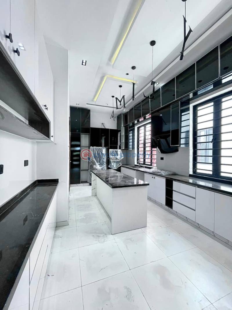 5 bedroom Detached Duplex For Sale Ikota Estate Ikota Lekki Lagos - 7