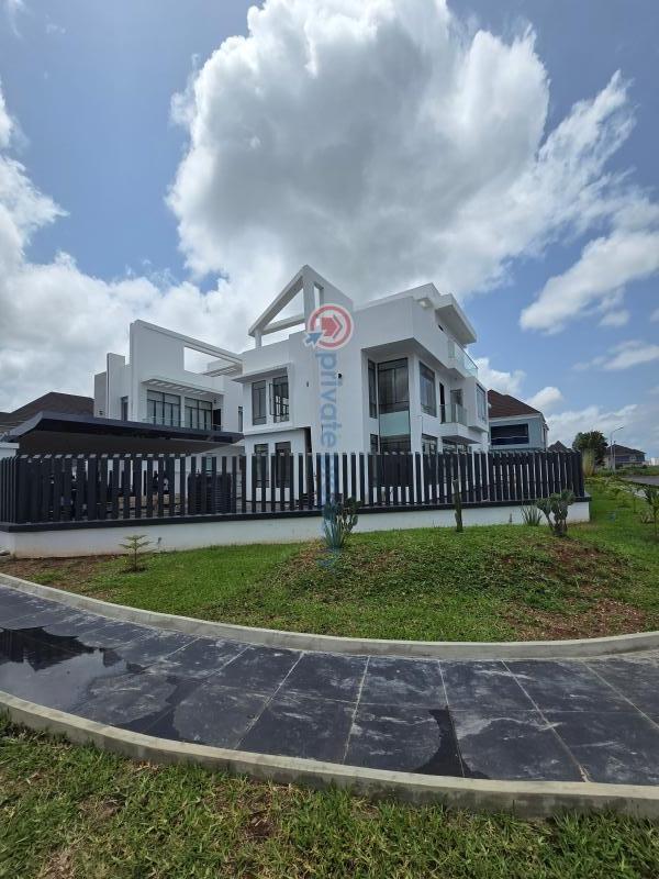 5 bedroom Detached Duplex For Sale Pinnock Beach Estate Osapa London Lekki Lagos - 0