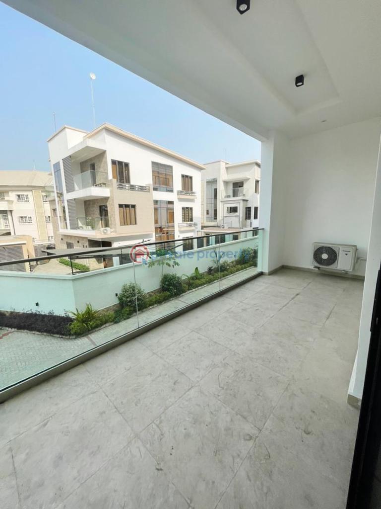 Flamboyant 4 bedrooms terrace duplex with swimming pool &bq - 26 4 bedroom Terrace For Sale Banana Island Ikoyi Lagos - 26