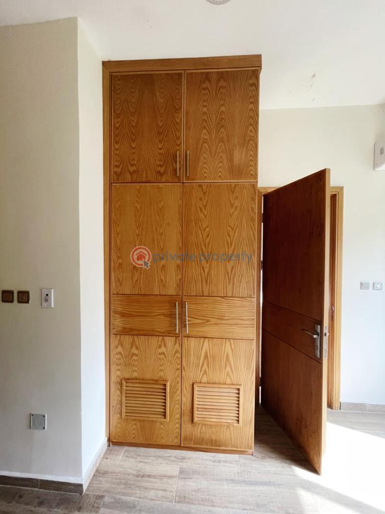 Flamboyant 4 bedrooms terrace duplex with swimming pool &bq - 17 4 bedroom Terrace For Sale Banana Island Ikoyi Lagos - 17