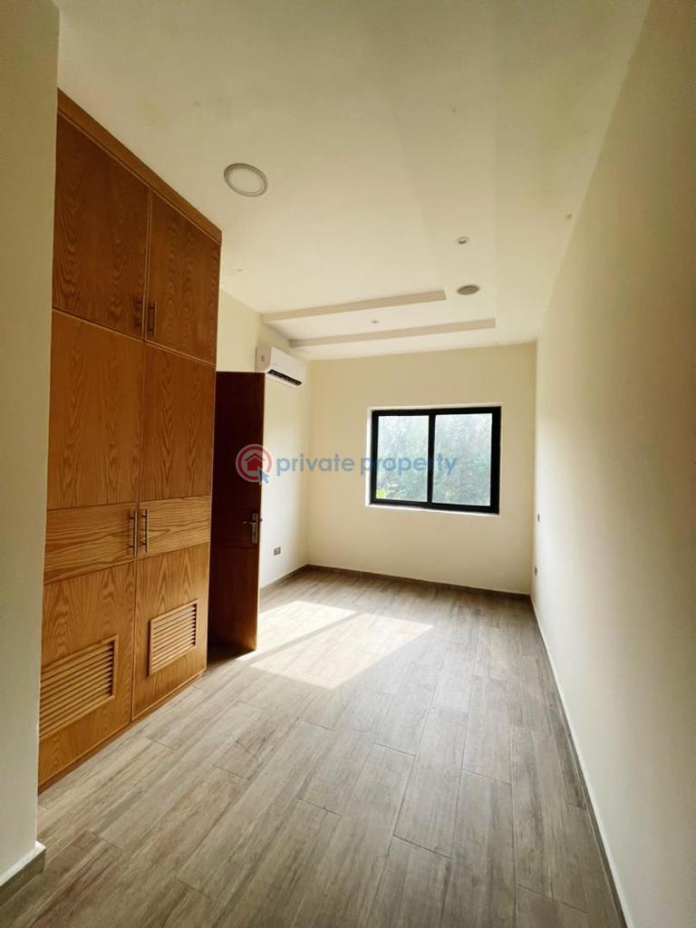 Flamboyant 4 bedrooms terrace duplex with swimming pool &bq - 20 4 bedroom Terrace For Sale Banana Island Ikoyi Lagos - 20