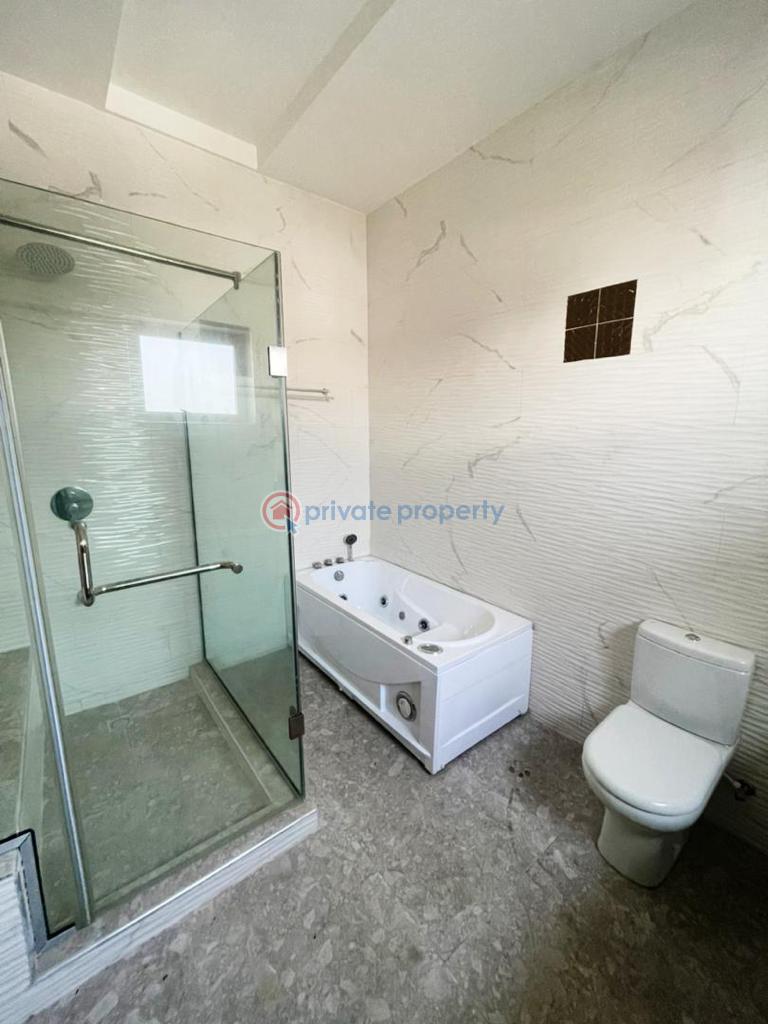Flamboyant 4 bedrooms terrace duplex with swimming pool &bq - 14 4 bedroom Terrace For Sale Banana Island Ikoyi Lagos - 14