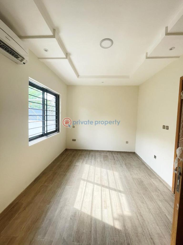 Flamboyant 4 bedrooms terrace duplex with swimming pool &bq - 6 4 bedroom Terrace For Sale Banana Island Ikoyi Lagos - 6