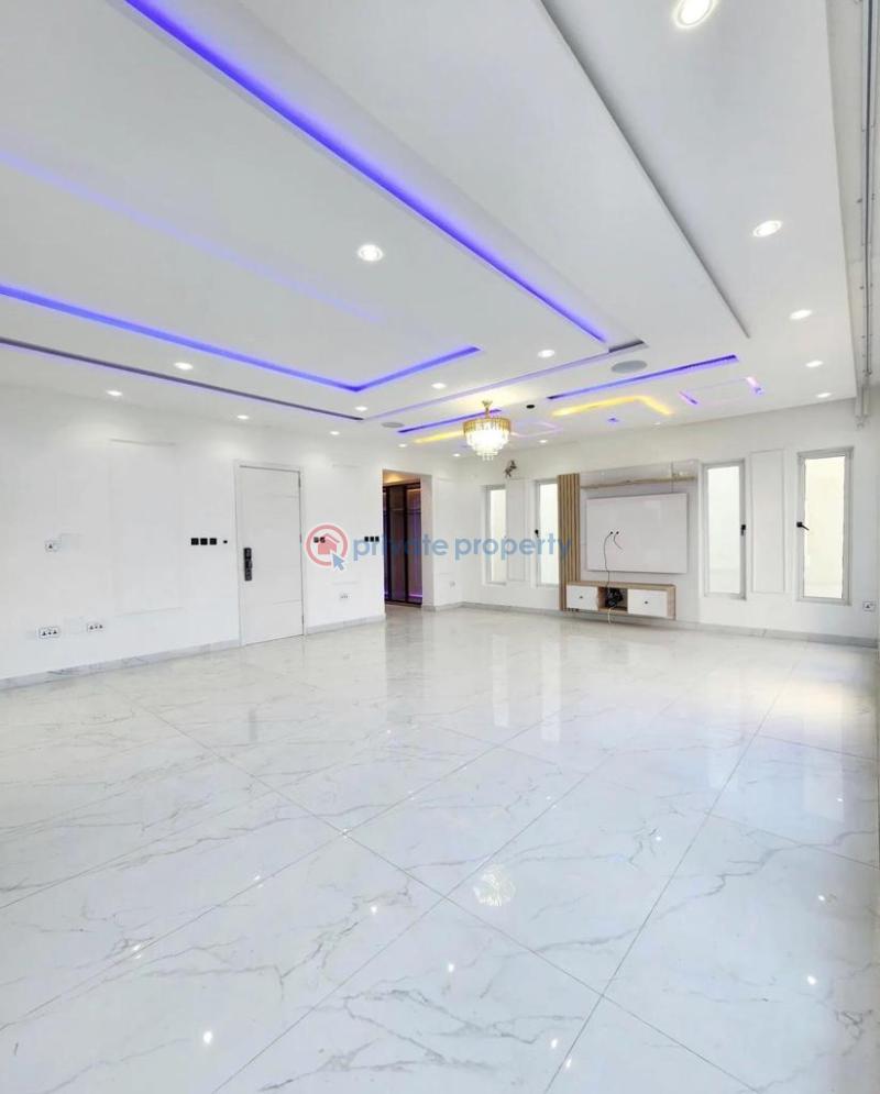 6 bedroom Duplex For Sale Pinnock Beach Estate Osapa London Lekki Lagos - 1