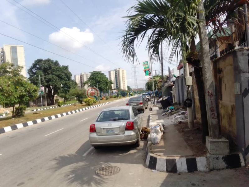 Flat & Apartment For Sale Eric Moore Surulere Lagos - 2