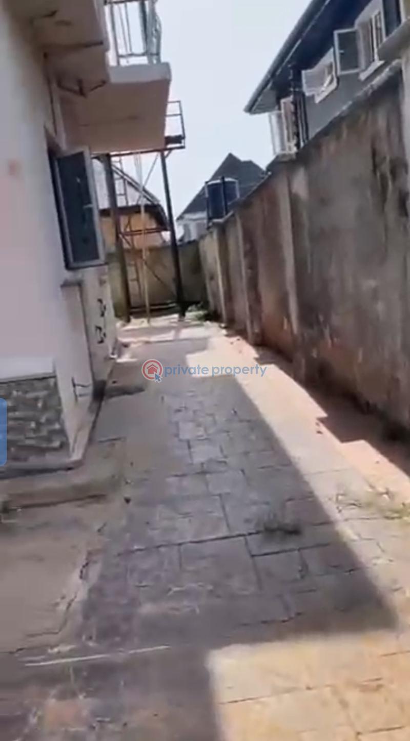 Block Of Flats For Sale Near Morzi Hotel, Ugbor, Gra, Benin City Benin Edo - 3