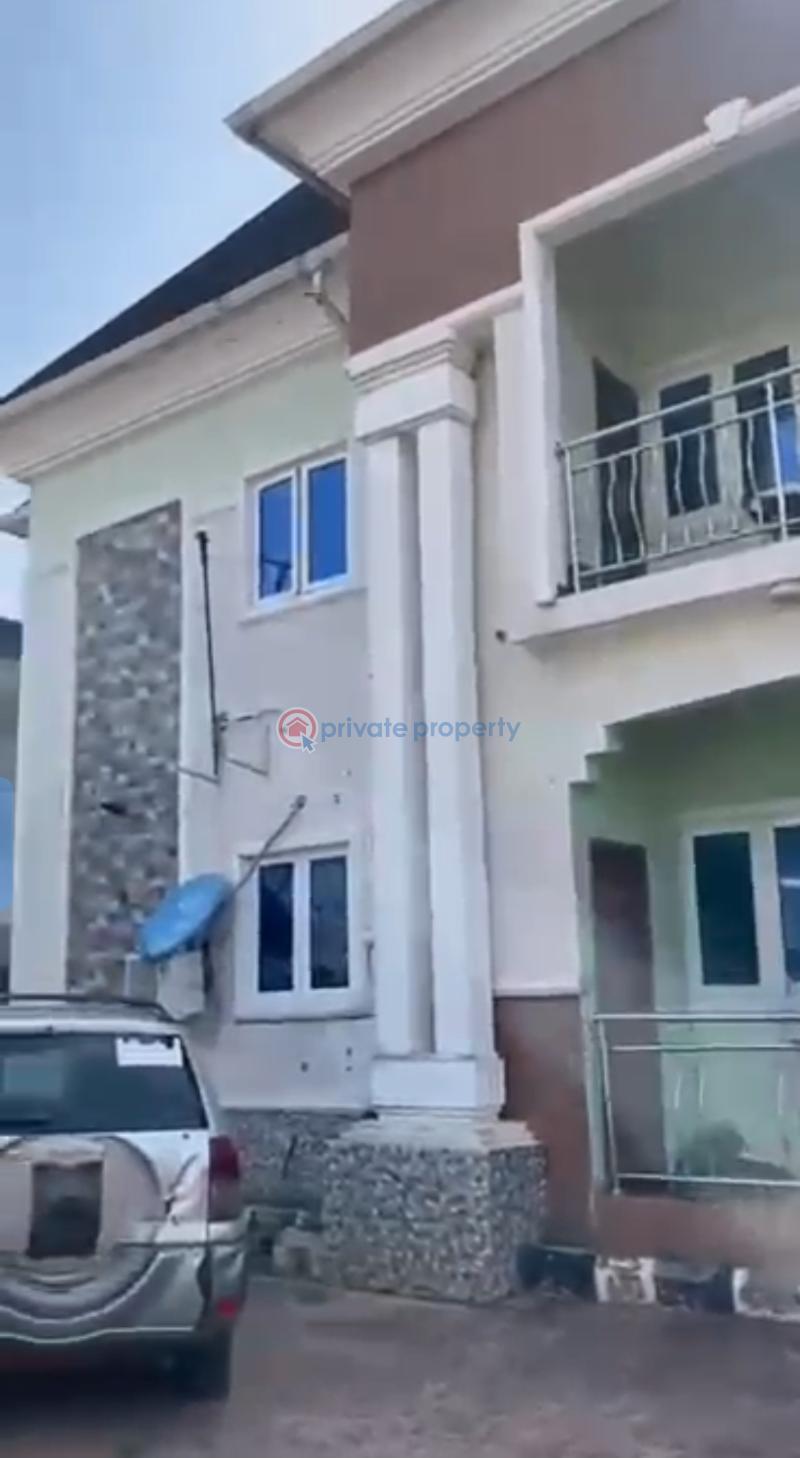 Block Of Flats For Sale Near Morzi Hotel, Ugbor, Gra, Benin City Benin Edo - 1