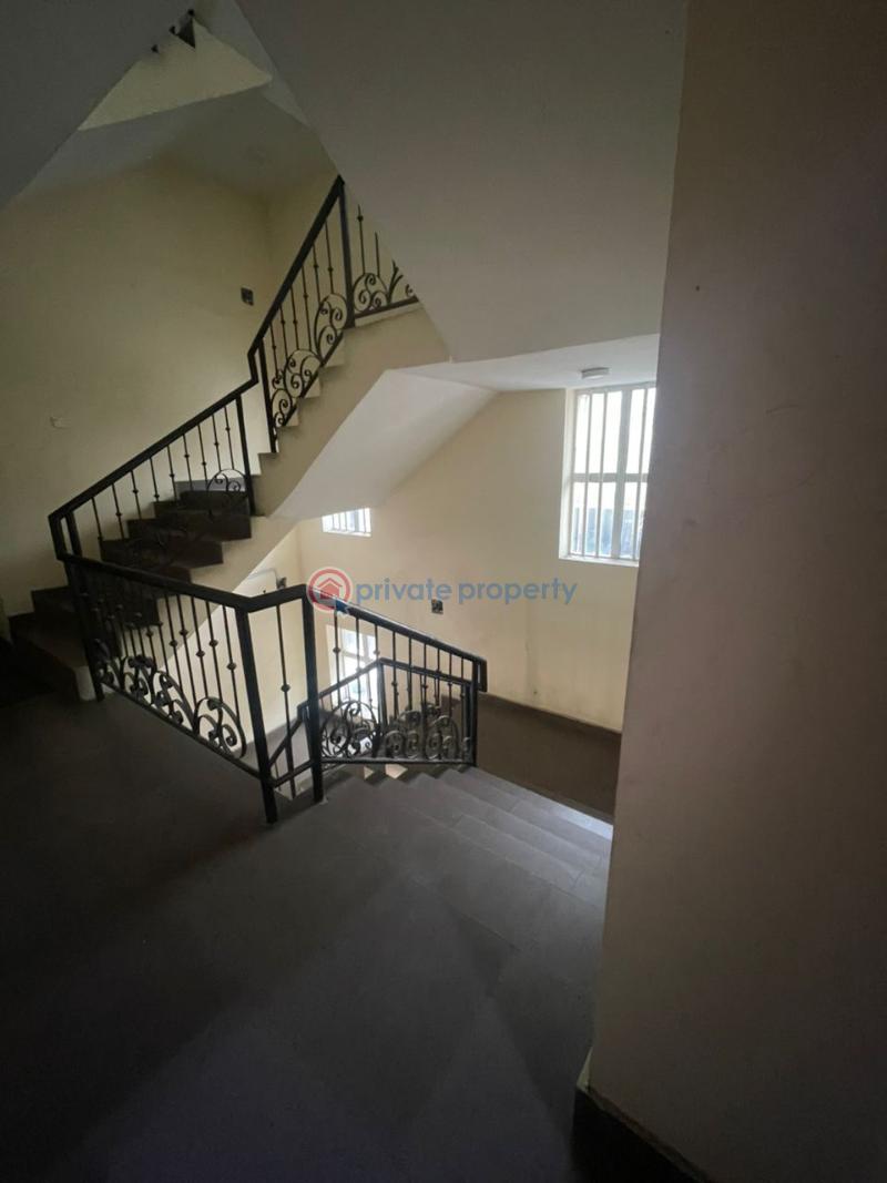 2 bedroom Block Of Flats For Rent Ikate Elegushi Lekki Lagos - 3