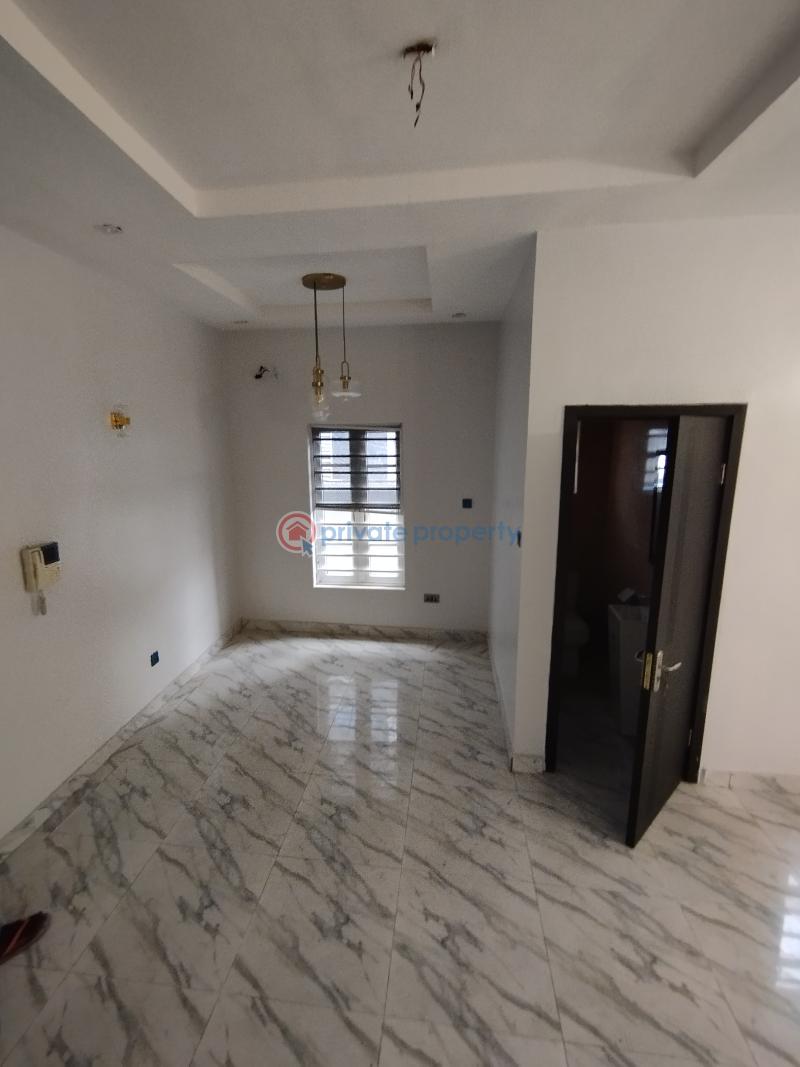 4 bedroom Semi detached Duplex For Rent Estate Osapa London Lekki Lagos - 2