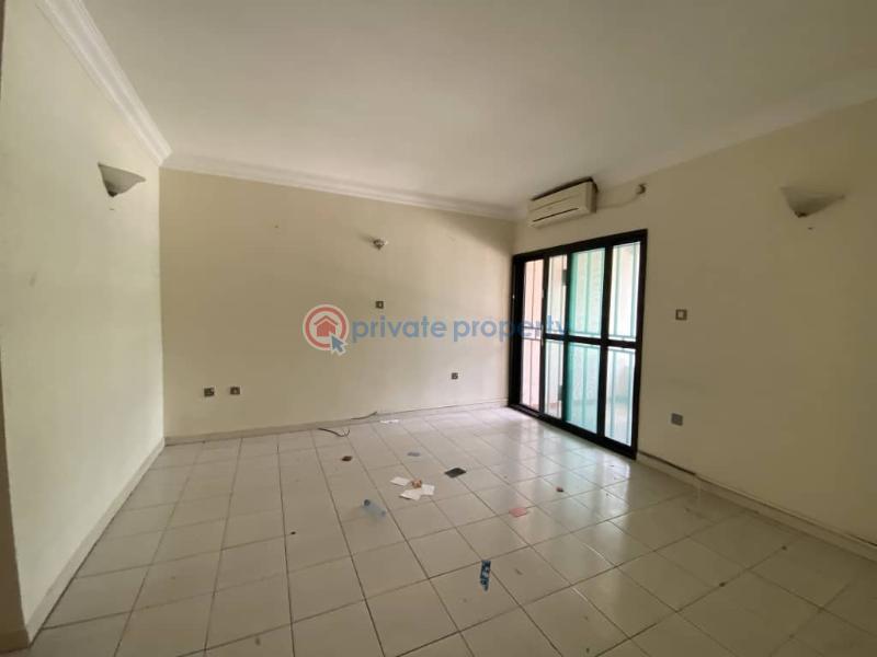 4 bedroom Terraced Duplex For Rent Old Ikoyi Lagos - 5