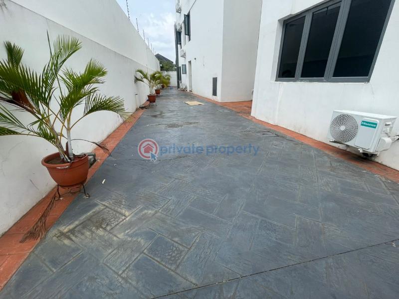 4 bedroom Terraced Duplex For Rent Banana Island Ikoyi Lagos - 3