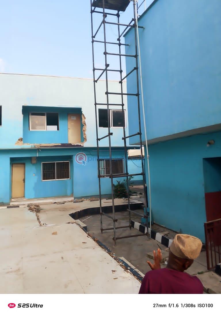 5 bedroom Office For Rent Omole Phase 1 Ojodu Lagos - 4