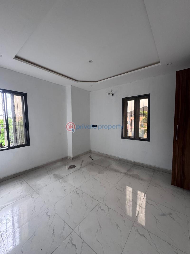 2 bedroom Block Of Flats For Rent Lekki Phase 1 Lagos - 2