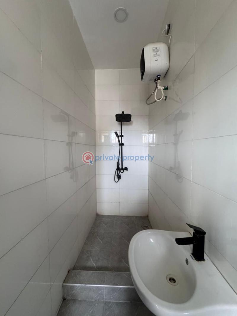 2 bedroom Block Of Flats For Rent Conservation Center Area Lekki Phase 2 Lagos - 3