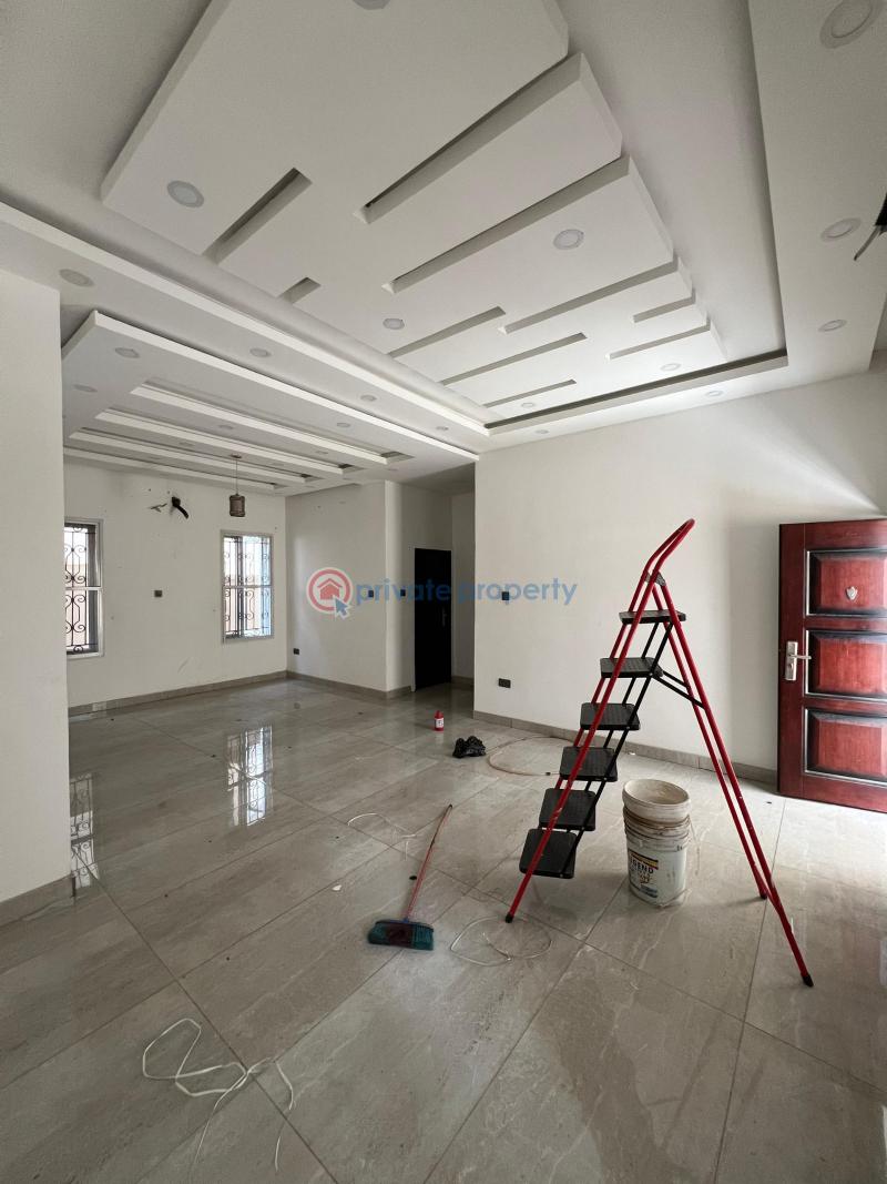 2 bedroom Block Of Flats For Rent Lekki Scheme 2 Abraham Adesanya Ajah Lagos - 2