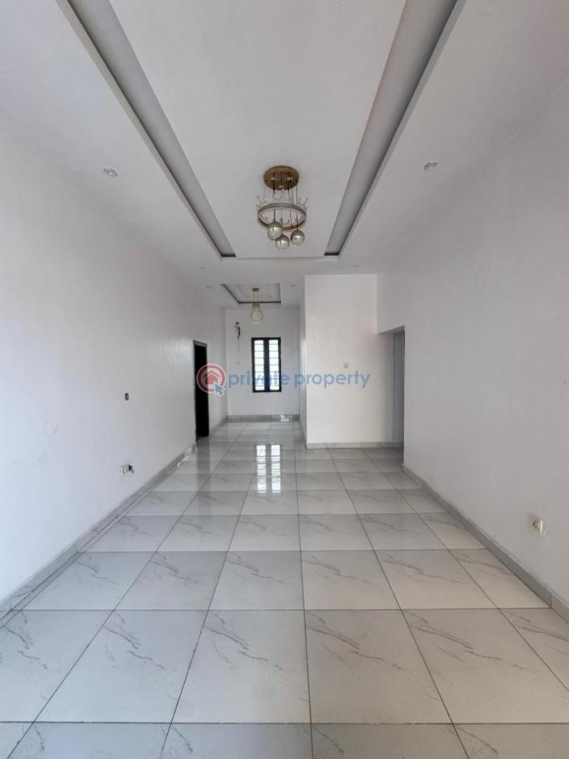 2 bedroom Block Of Flats For Rent Conservation Center Area Lekki Phase 2 Lagos - 1