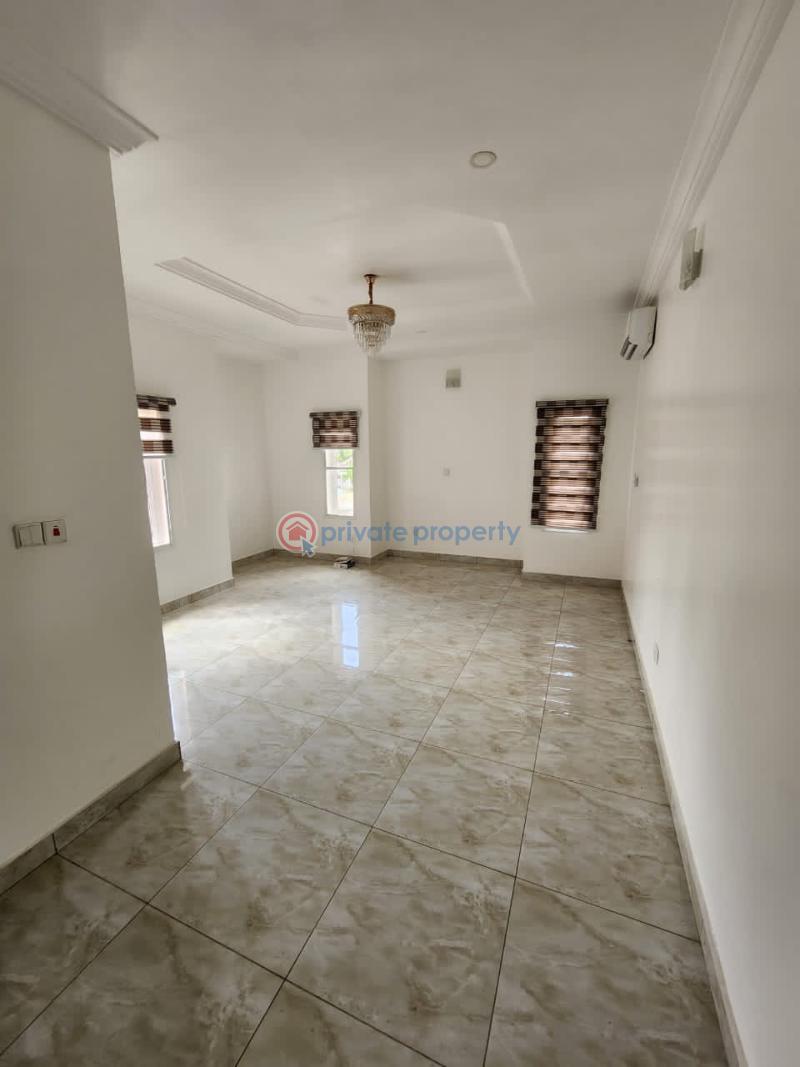 3 bedroom Block Of Flats For Rent Onireke Jericho Gra Ibadan Oyo - 0