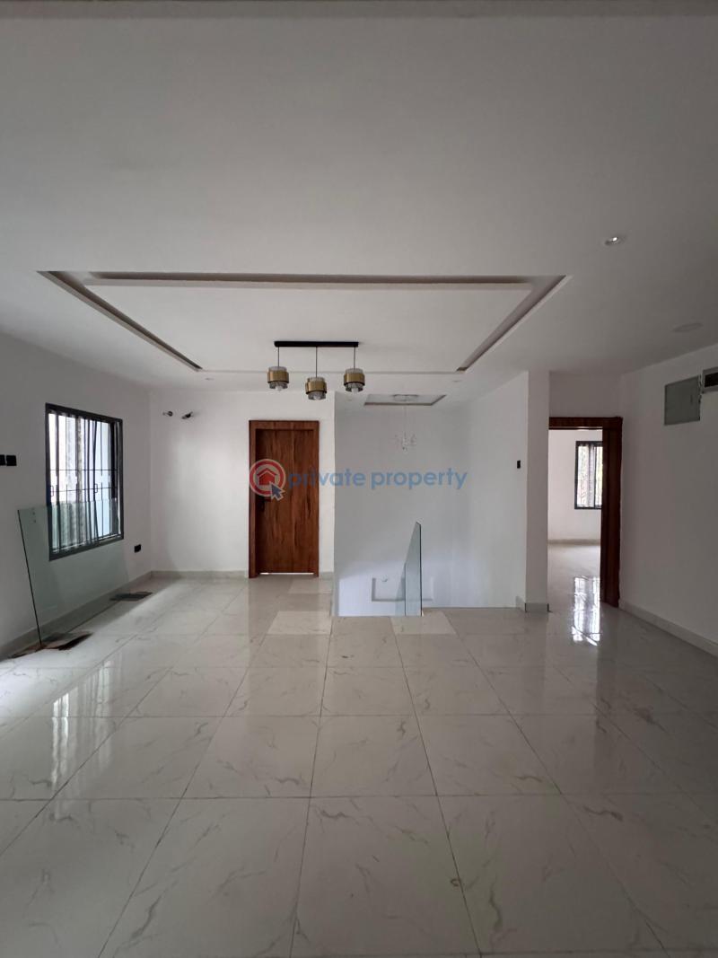 3 bedroom Block Of Flats For Rent Ikate Elegushi Lekki Lagos - 1