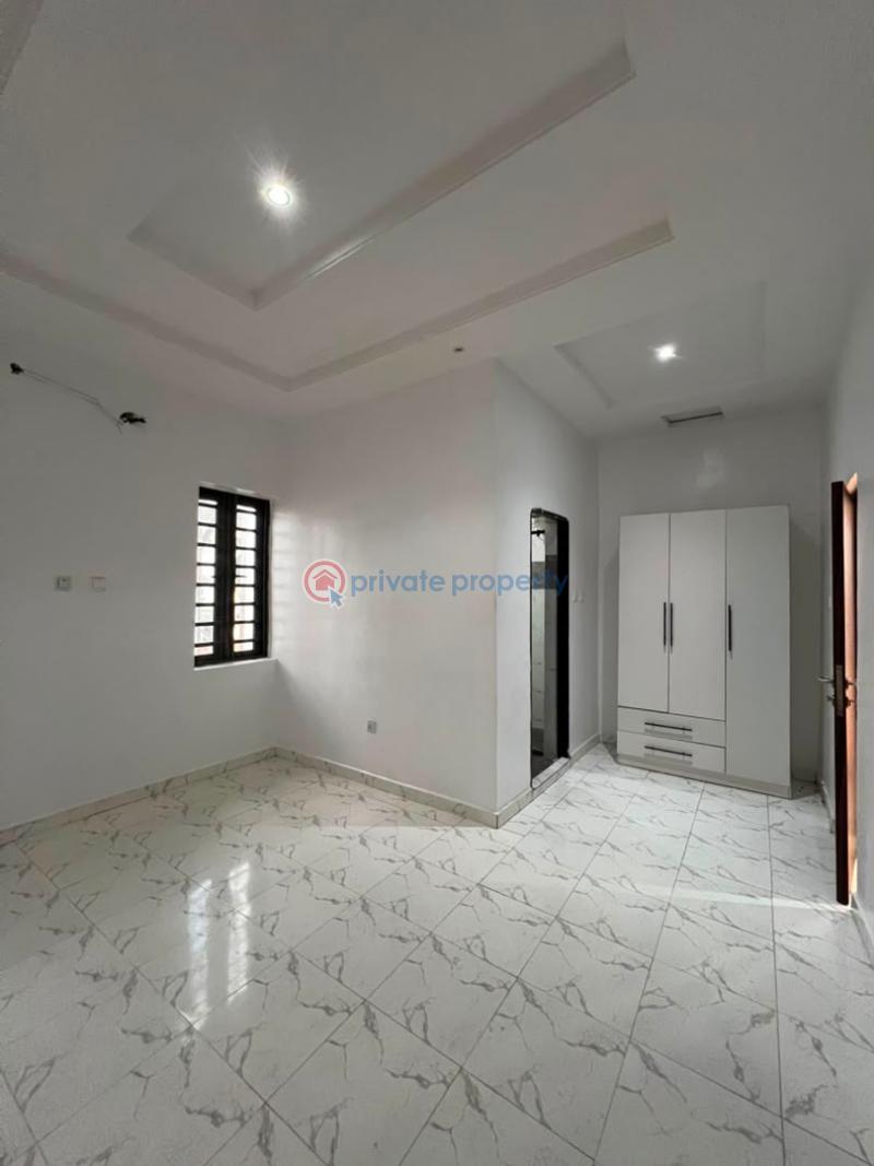 3 bedroom Terraced Duplex For Rent Lekki Phase 2 Lagos - 1