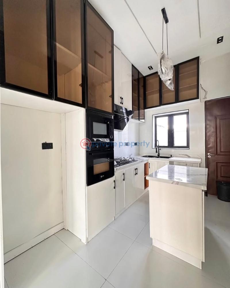 4 bedroom Semi detached Duplex For Rent Ikota Lekki Lagos - 5