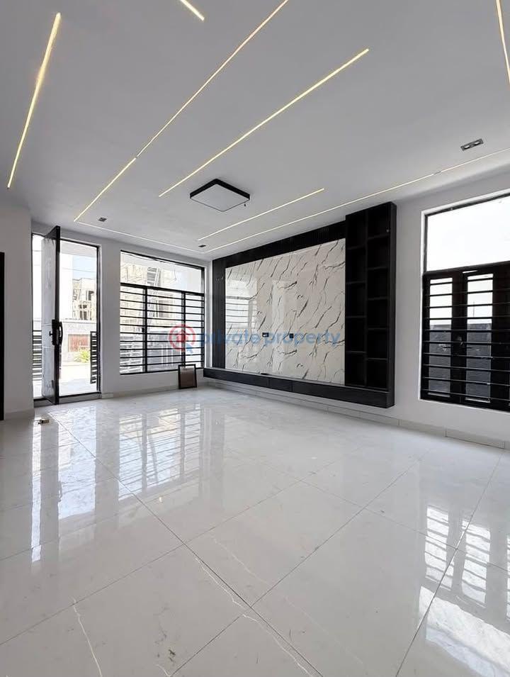 4 bedroom Semi detached Duplex For Rent Lekki Ikota Lagos Ikota Lekki Lagos - 1