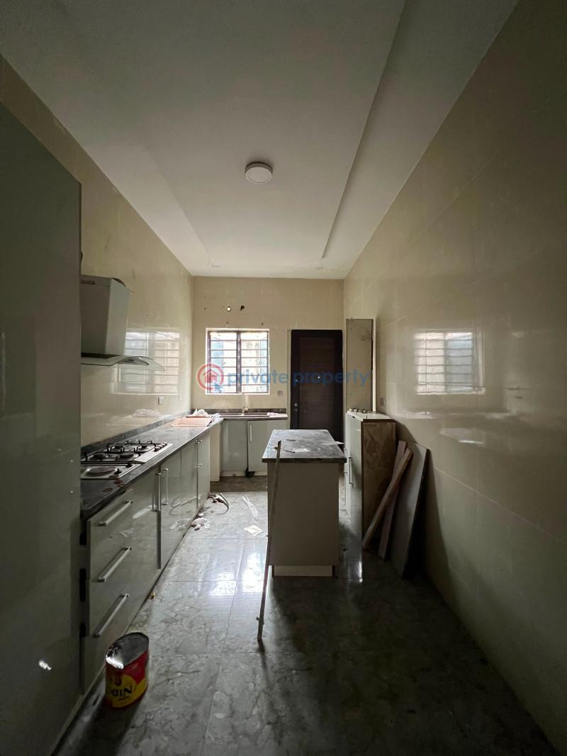 4 bedroom Semi detached Duplex For Rent Ikota Lekki Lagos - 13