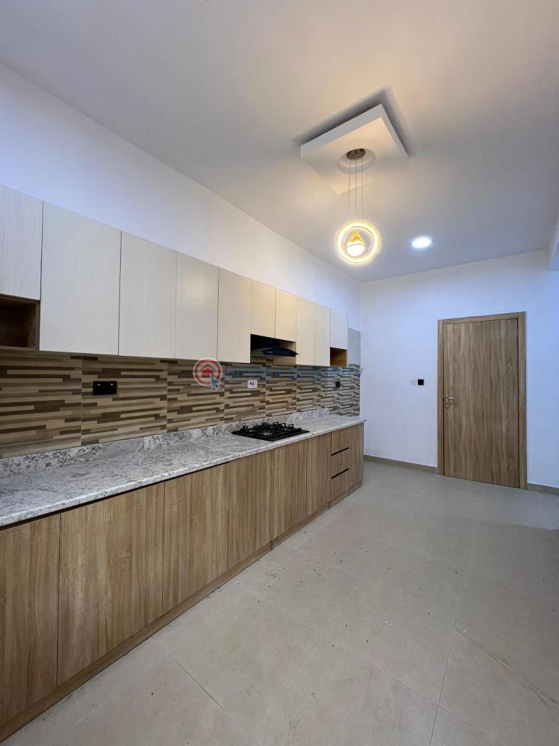 4 bedroom Semi detached Duplex For Rent Orchid Road Lekki Phase 2 Lagos - 4
