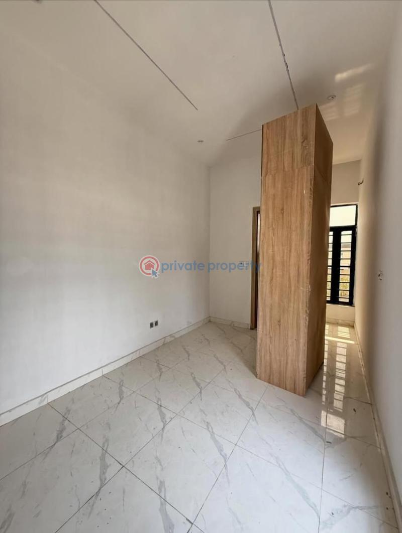 4 bedroom Terraced Duplex For Rent Ikota Lekki Lagos - 18