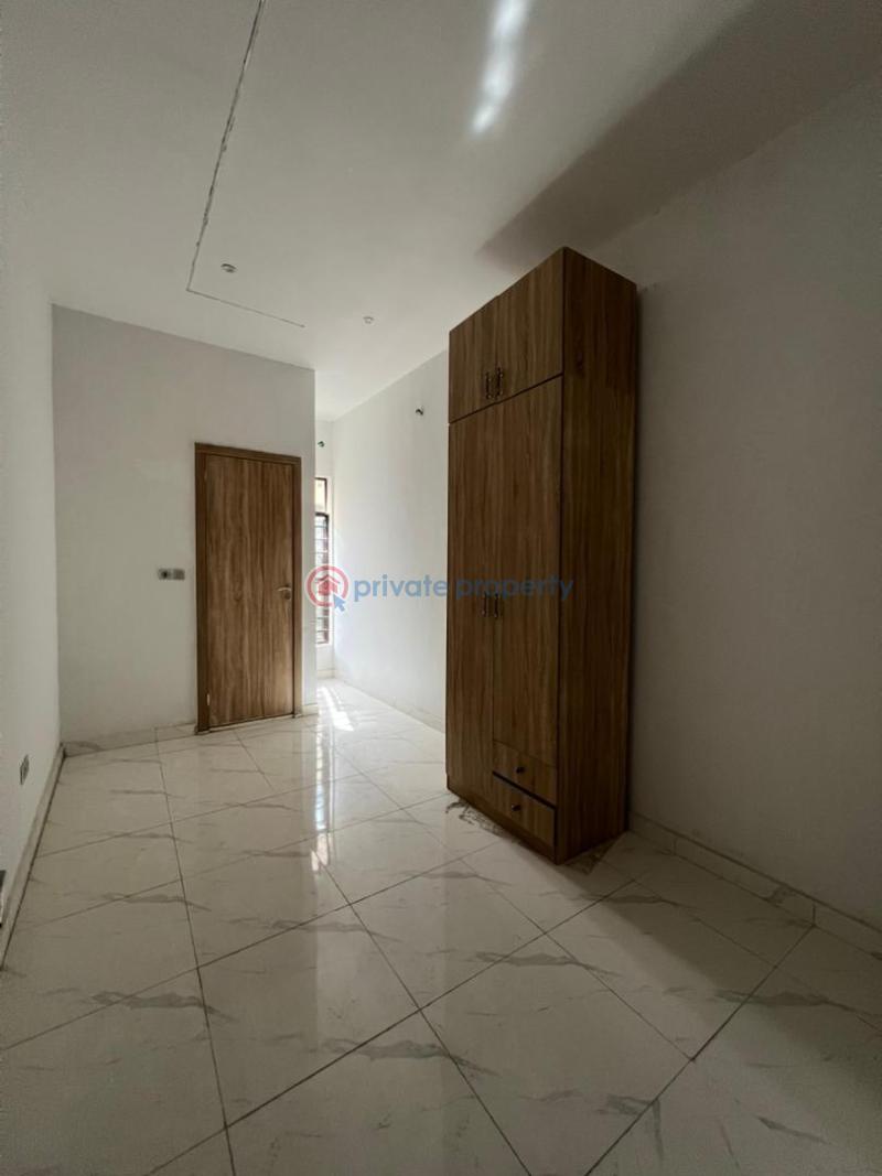 4 bedroom Terraced Duplex For Rent Ikota Lekki Lagos - 15