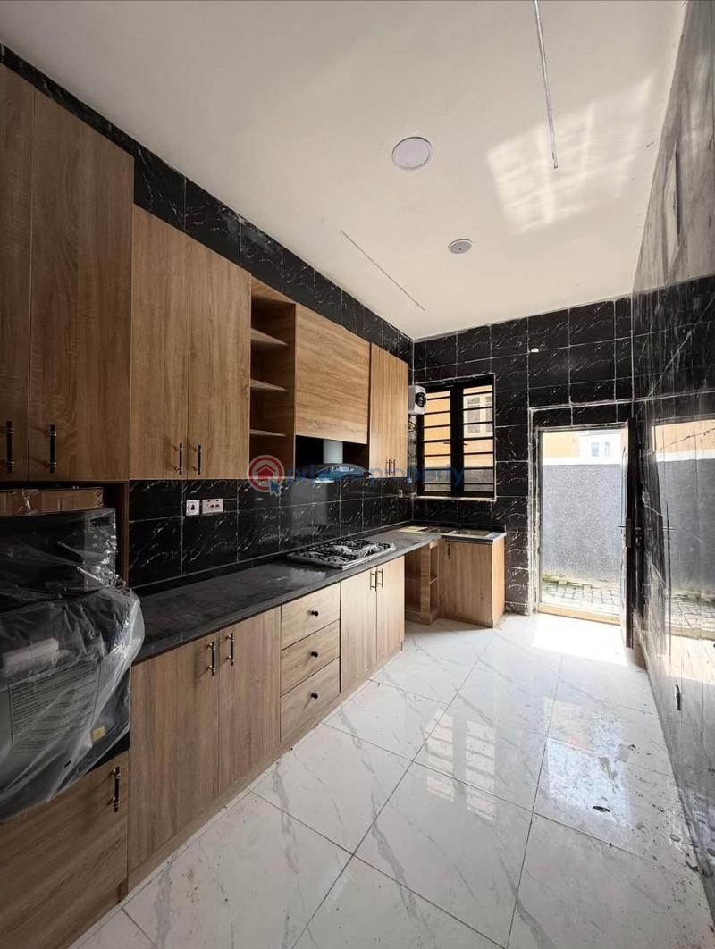 4 bedroom Terraced Duplex For Rent Ikota Lekki Lagos - 10