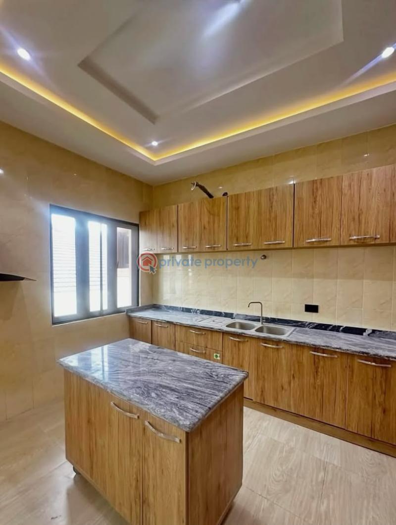 5 bedroom Penthouse For Rent Lekki Phase 1 Lagos - 4