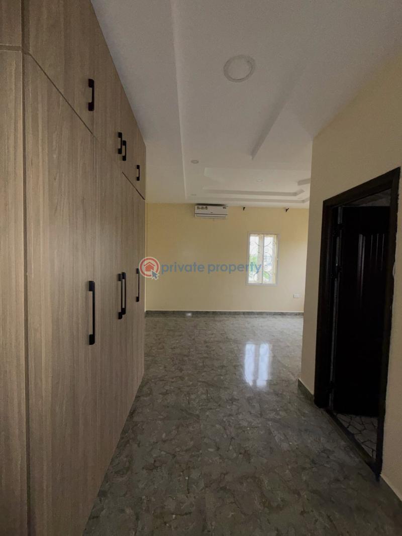 6 bedroom Semi detached Duplex For Rent Guzape Abuja Phase 1  - 8