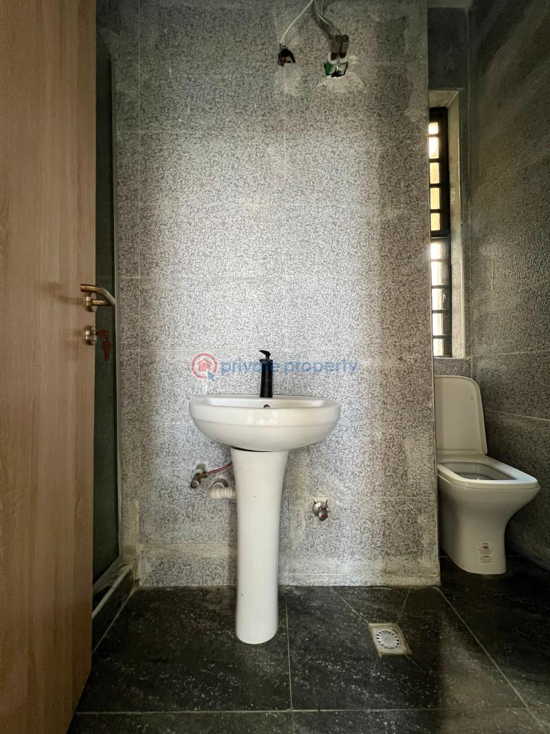 4 bedroom Semi detached Duplex For Rent Ikota Lekki Lagos - 5
