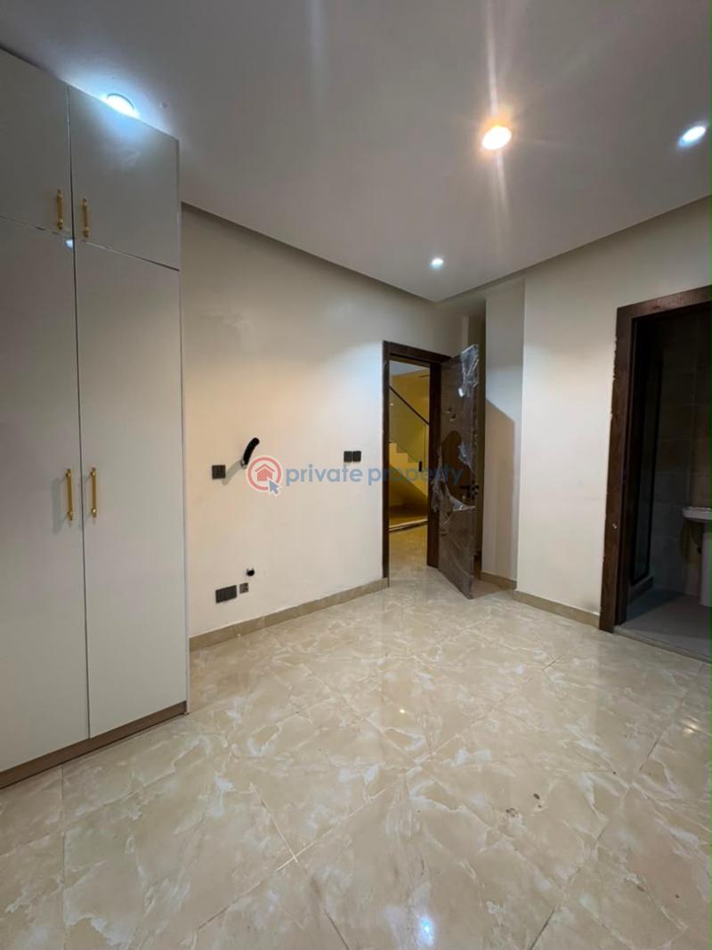 4 bedroom Block Of Flats For Rent Ologolo Lekki Lekki Lagos - 4