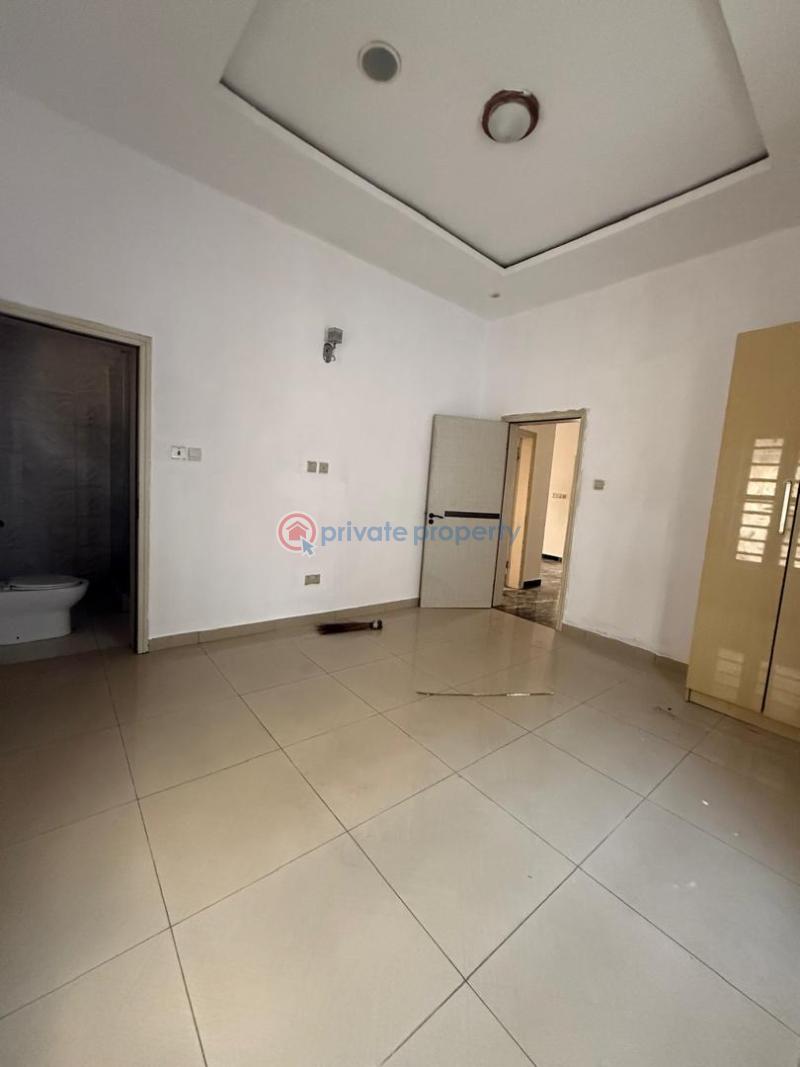 1 bedroom Block Of Flats For Rent Osapa London Lekki Lagos - 0