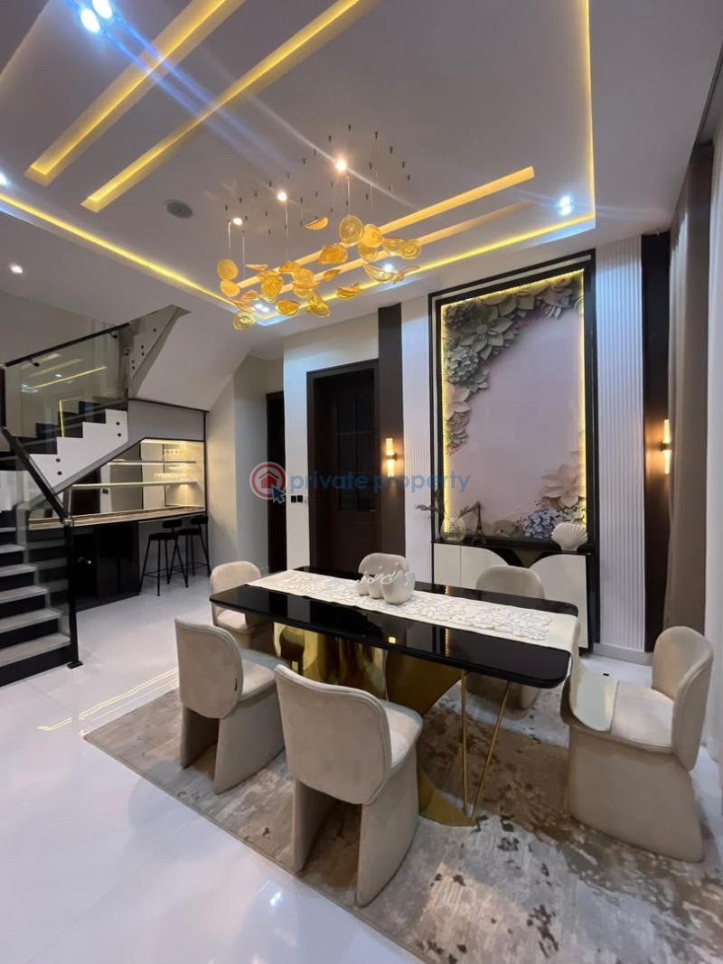 5 bedroom Detached Duplex For Rent Ikota Lekki Lagos - 1