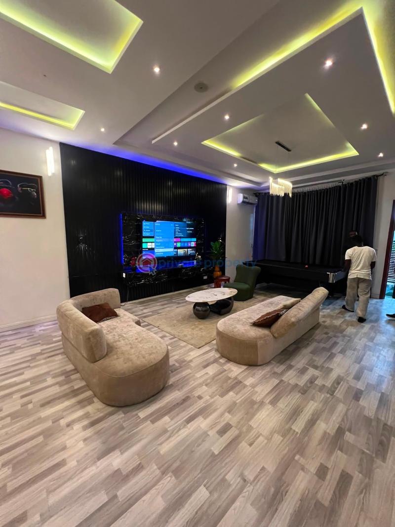 1 bedroom Mini Flat For Rent Orchid Road Lekki Phase 2 Lagos - 2