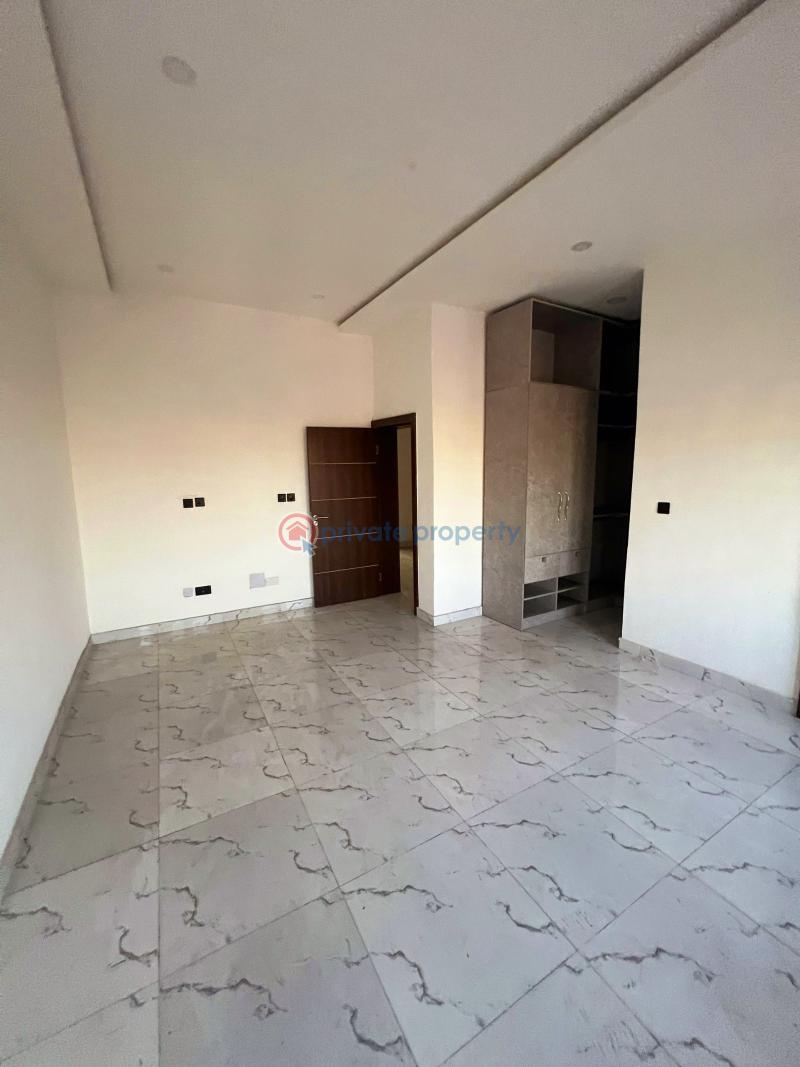 4 bedroom Block Of Flats For Rent Mobi Road, Ajah Ajah Lagos - 10