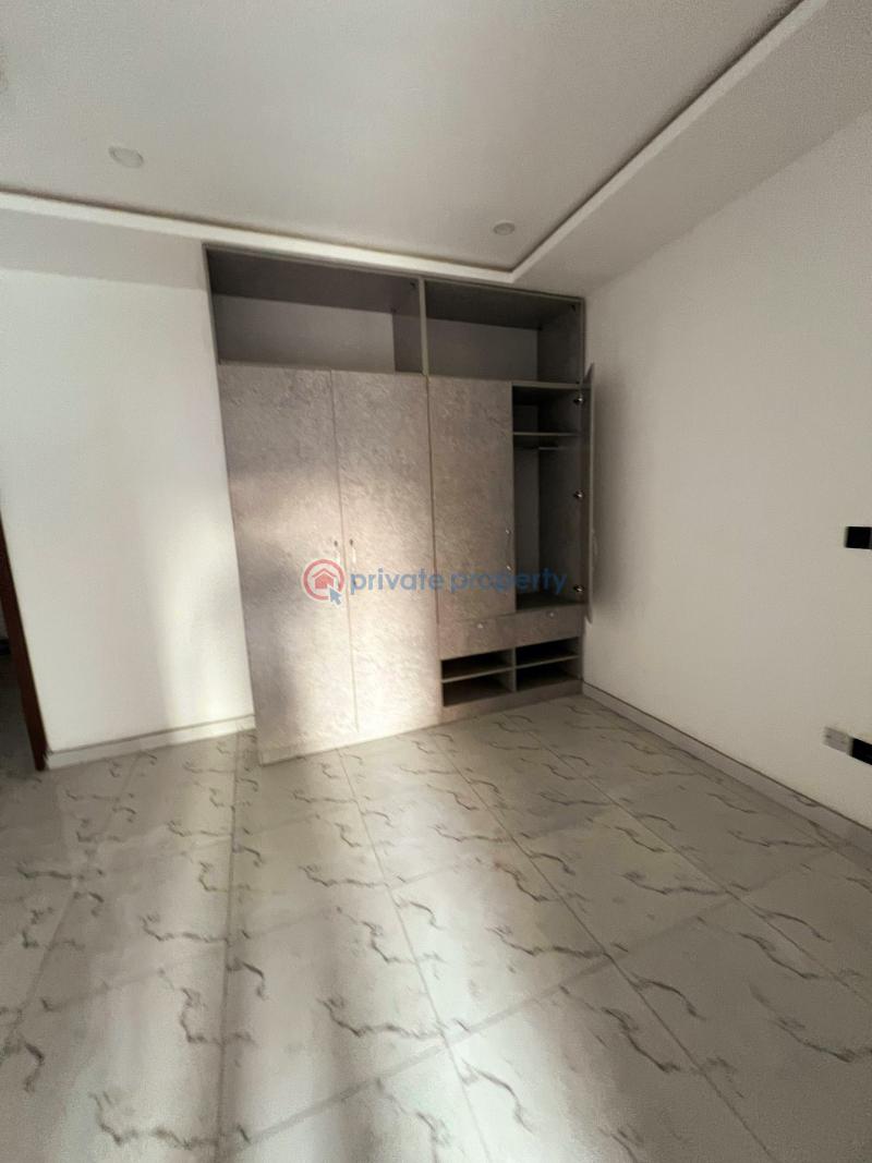 4 bedroom Block Of Flats For Rent Mobi Road, Ajah Ajah Lagos - 8