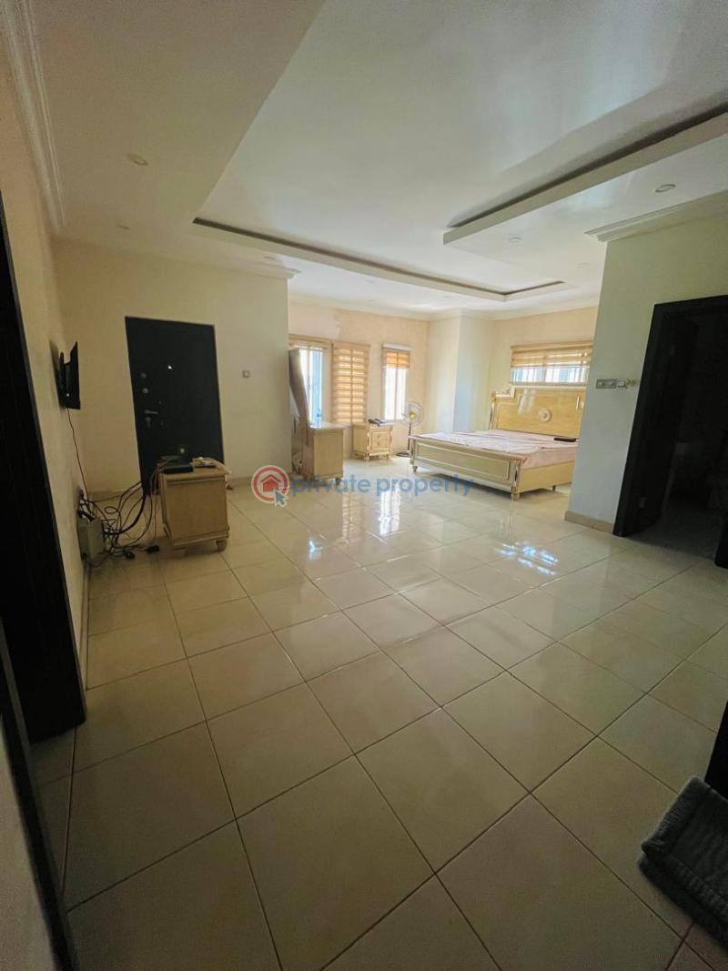 5 bedroom Detached Duplex For Rent A Prime Location In Osapa London. Osapa London Lekki Lagos - 9
