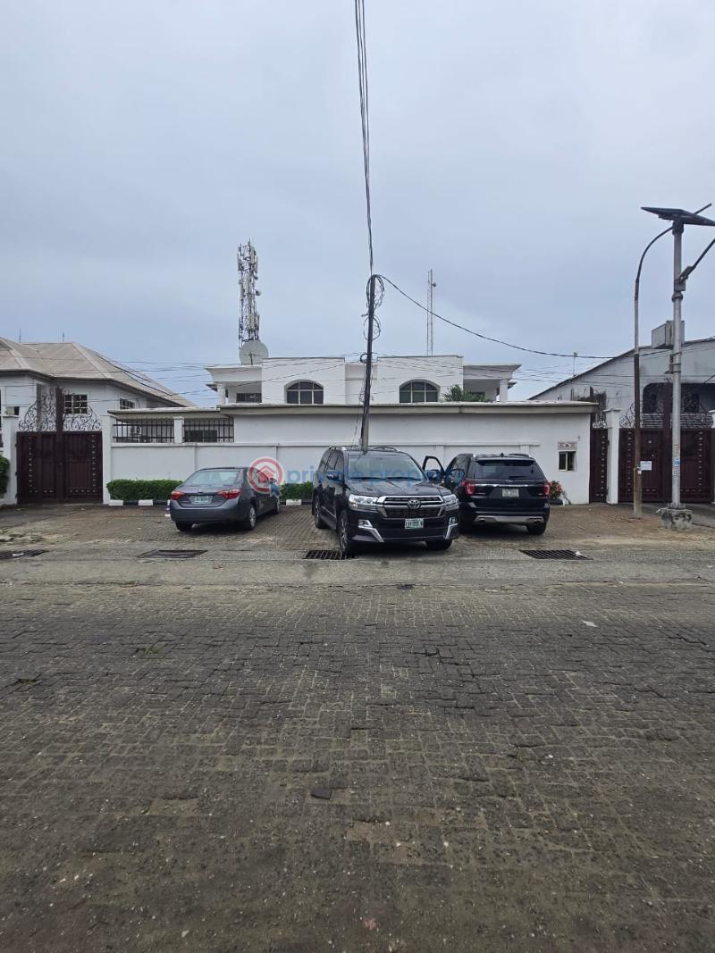 4 bedroom House For Rent Off Admiralty Lekki Phase 1 Lekki Phase 1 Lagos - 0