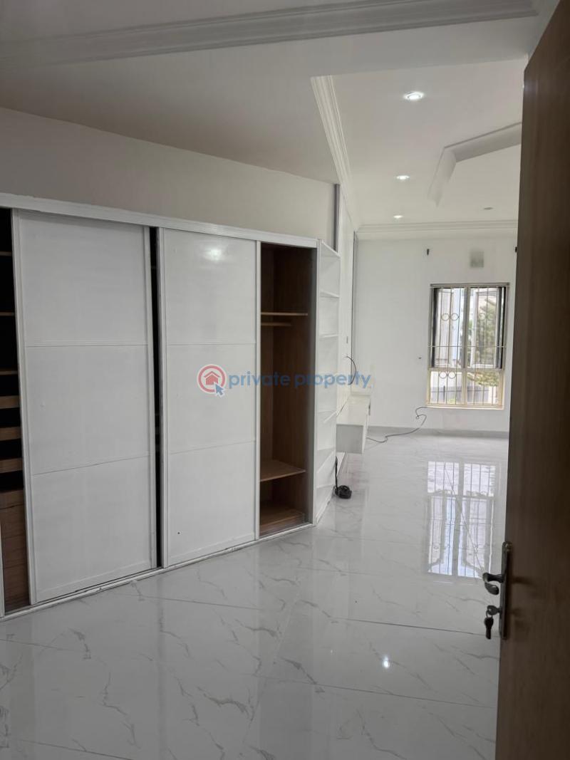 3 bedroom Block Of Flats For Rent Banana 🍌 Island 🏝️ Banana Island Ikoyi Lagos - 9