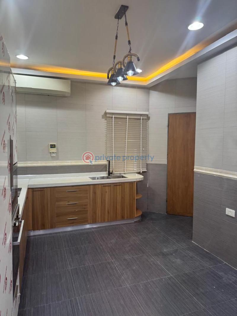 3 bedroom Block Of Flats For Rent Banana 🍌 Island 🏝️ Banana Island Ikoyi Lagos - 13