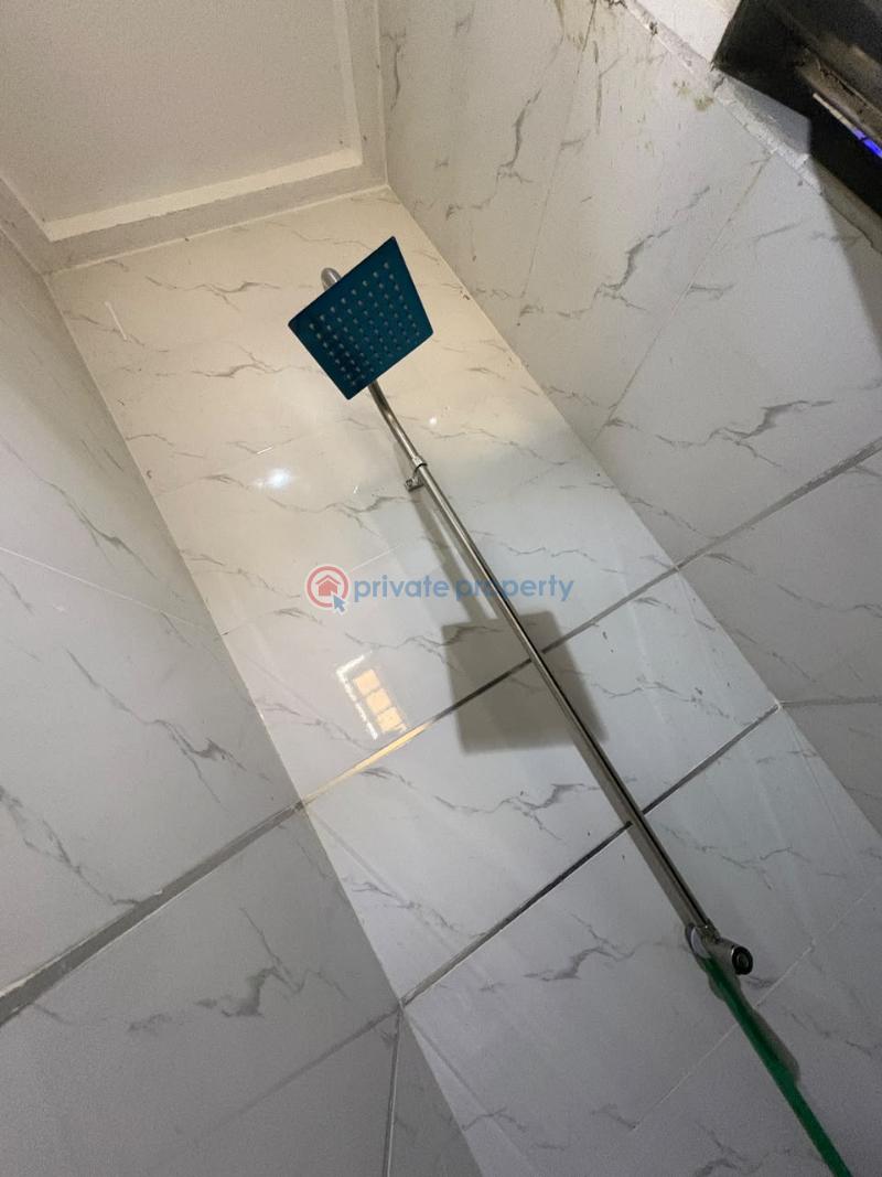 1 bedroom Block Of Flats For Rent Ologolo Lekki Lagos - 4