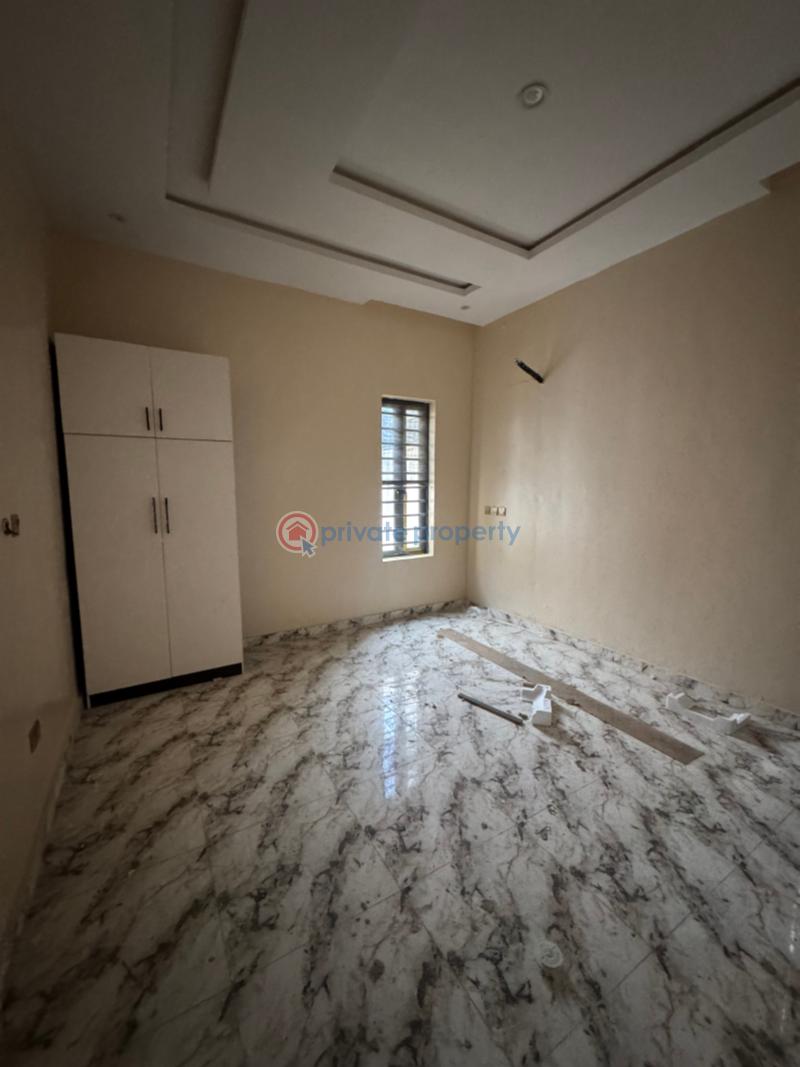 2 bedroom Block Of Flats For Rent Gbangbala Ikate Elegushi Lekki Lagos - 2