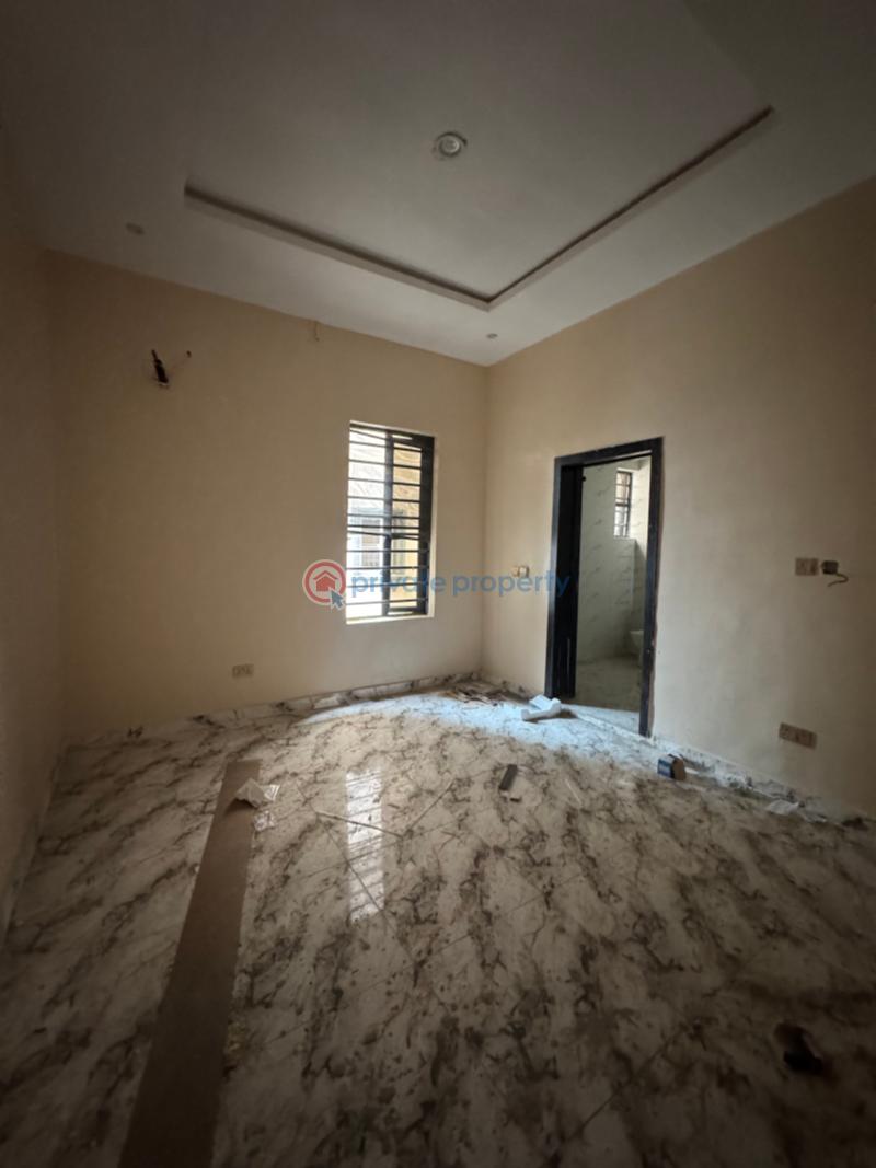 2 bedroom Block Of Flats For Rent Gbangbala Ikate Elegushi Lekki Lagos - 1