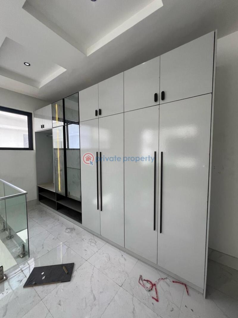 For rent : well finished  4 bedroom terraced   duplex with pool & gym with bq - 13 4 bedroom Terraced Duplex For Rent Ikoyi South West Lagos - 13