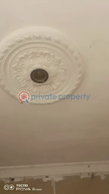 5 bedroom Block Of Flats For Sale Labi, Federal Housing Estate Raod Moniya Ibadan Oyo - 1